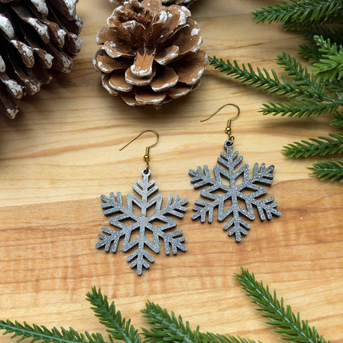 Star Snowflake Glitter Earrings - Earrings - Chaos & Wit